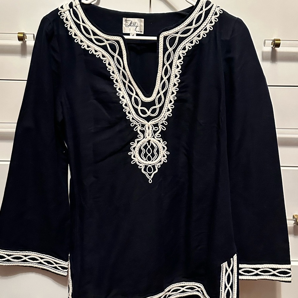 Milly black lightweight tunic